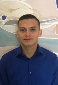 Account Manager Roger Garcia
